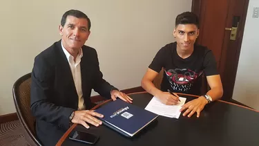 Manzaneda dej&amp;oacute; Municipal por la blanquiazul. | Foto: Club Alianza Lima