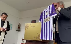 Alianza Lima: Camiseta blanquimorada recibió la bendición y quedó lista para octubre - Noticias de douglas-costa