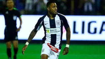 Alianza Lima oficializó las salidas Alexi Gómez y Carlos Beltrán