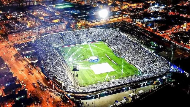 Alianza Lima conmemora el aniversario del Estadio Alejandro Villanueva