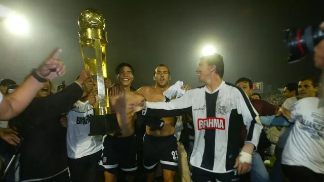 El título del 2006 de Alianza Lima fue el penúltimo que consiguió en los últimos años. | Foto: Perú21