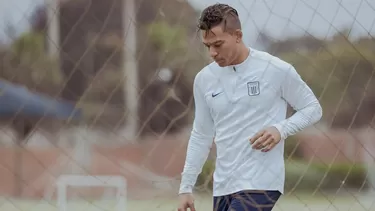 Cristian Benavente no seguirá en Alianza Lima en la temporada 2024. | Foto: IG Cristian Benavente