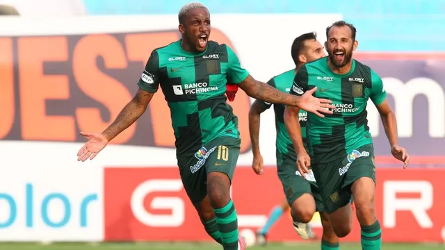Alianza Lima derrotó 1-0 a Municipal con gol de Jefferson Farfán
