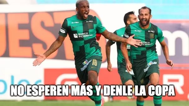 Jefferson Farfán protagonizó memes tras marcar en su debut con Alianza Lima.