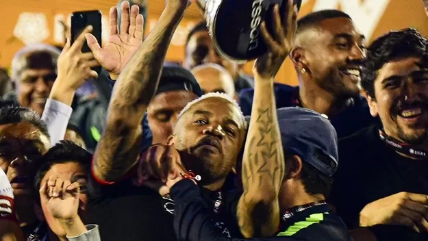 Alianza Lima: ¿Jefferson Farfán se queda en tienda íntima para el 2023?