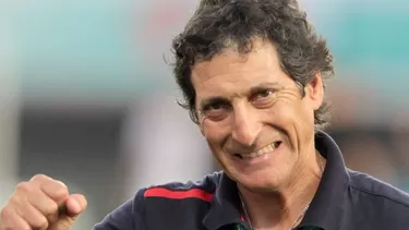 Mario Salas, entrenador chileno de 52 años. | Foto: CDF