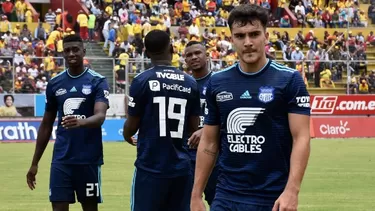 Queiroz jugó durante las dos últimas temporadas en Emelec | Foto: Positiva