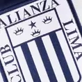 Alianza Lima presentó su  nueva camiseta para la temporada 2022