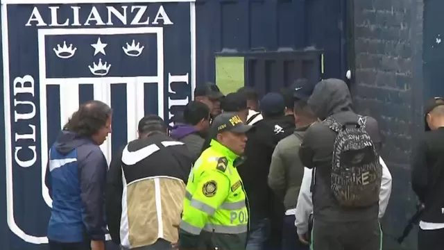 Barristas accedieron a la práctica de Alianza Lima. | Video: América Deportes