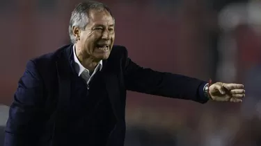 Ariel Holan, entrenador argentino de 62 años. | Foto: AFP