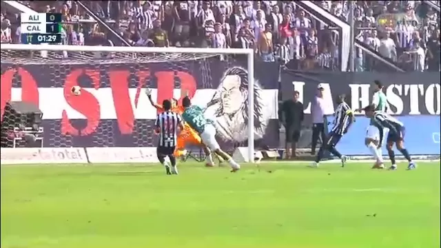 Alianza Lima sufrió gol de Deportivo Cali antes del primer minuto.