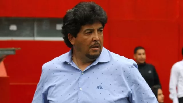 Víctor Rivera, entrenador peruano de 52 años. | Foto: Líbero