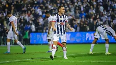 Pablo Lavandeira anotó a los 45+2&#39;. | Foto: @ClubALoficial/Video: América Televisión (Fuente: Gol Perú)