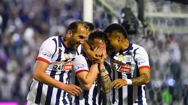 Alianza Lima se coronó bicampeón tras vencer 2-0 a Melgar