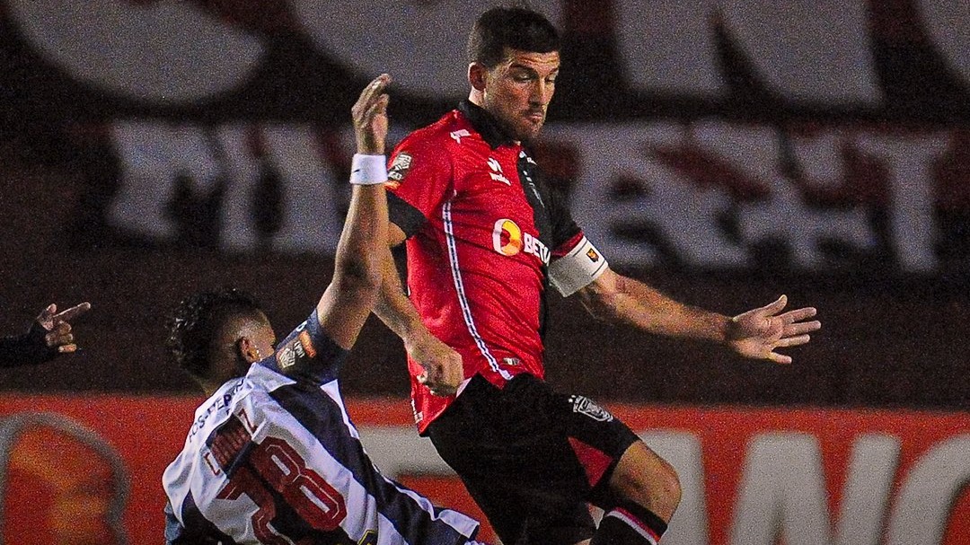 Alianza Lima cayó 2-1 ante Melgar en Arequipa y tendrá que esperar para lograr el Apertura