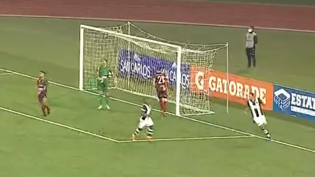 Revive aquí el gol de penal de Hernán Barcos | Video: Gol Perú.