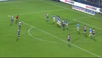 Hernán Barcos sacó un buen disparo para intentar abrir el marcador. / Video: Liga 1
