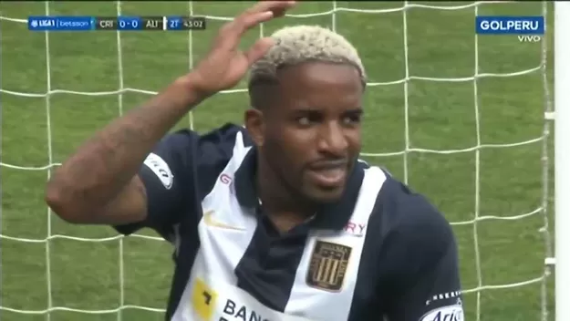 Alianza Lima vs. Sporting Cristal: Jefferson Farfán se perdió el tanto que sellaba el título