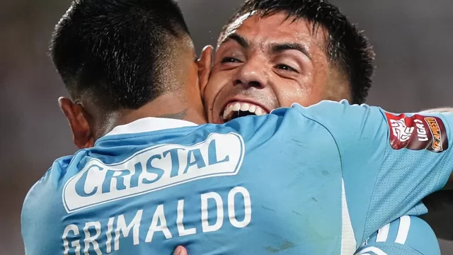 Sporting Cristal venció 2-1 a Alianza Lima y es líder del Torneo Apertura