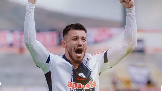 El argentino entró en el segundo tiempo y 'salvó' a los blanquiazules del empate en su debut en Huancayo. | @PepeYbazeta