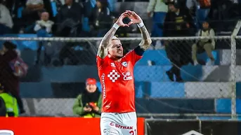 Así fue el GOLAZO de Carlos Garcés para el 2-0 de Cienciano vs Universitario