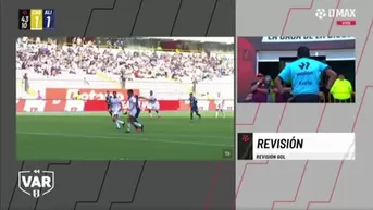 Era un golazo, pero una 'mano' que el VAR vio anuló el empate de Alianza