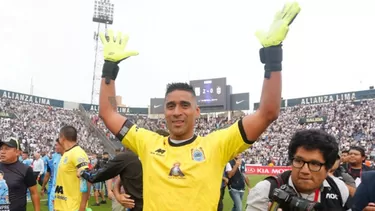 Alexander Araujo, arquero peruano de 39 años. | Foto: Líbero