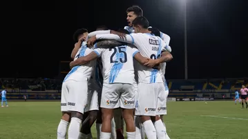 Sporting Cristal sigue puntero tras vencer por 3-1 a Binacional