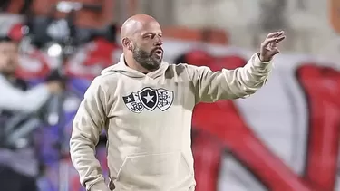 Botafogo tomó una inesperada decisión con su entrenador a horas de jugar contra Cienciano en Brasil / Fuente: X Botafogo