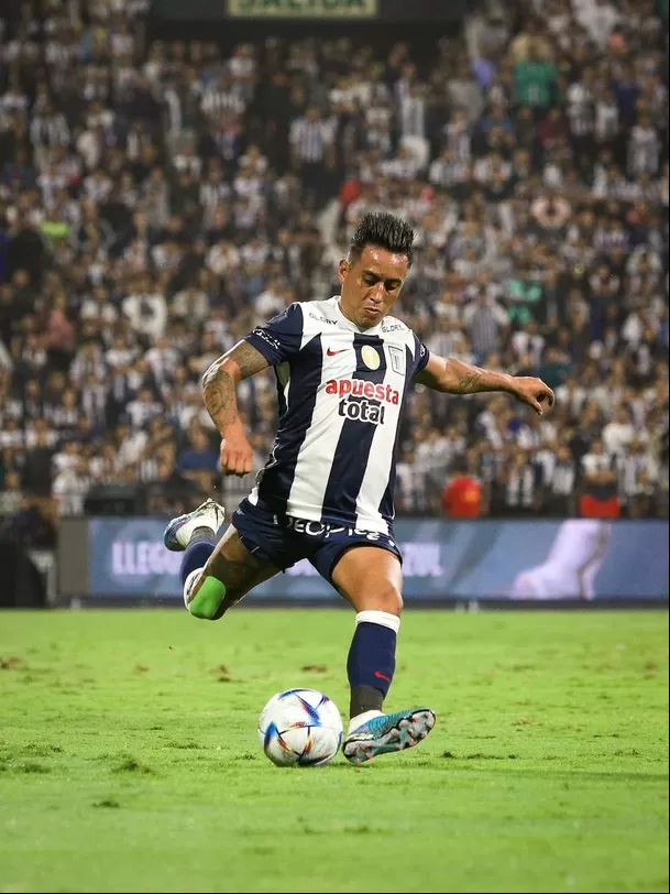 Christian Cueva, mediocampista de 31 años. | Foto: Liga 1