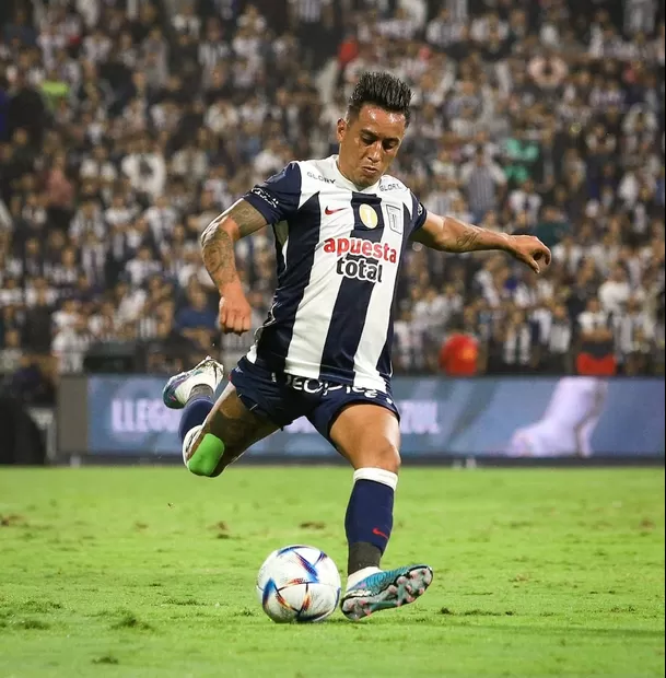 Christian Cueva, mediocampista ofensivo de 31 años. | Foto: Liga 1