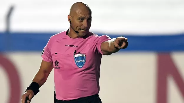 Copa Libertadores: El argentino Néstor Pitana arbitrará la final entre Flamengo y Palmeiras
