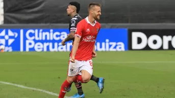 Danilo Carando no fue considerado por la Liga 1 para ser el mejor de la fecha 1 de fase 2