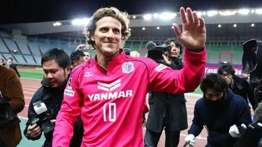 Diego Forlán sobre la &#39;U&#39;: &quot;Todos son rumores, no hay nada&quot;