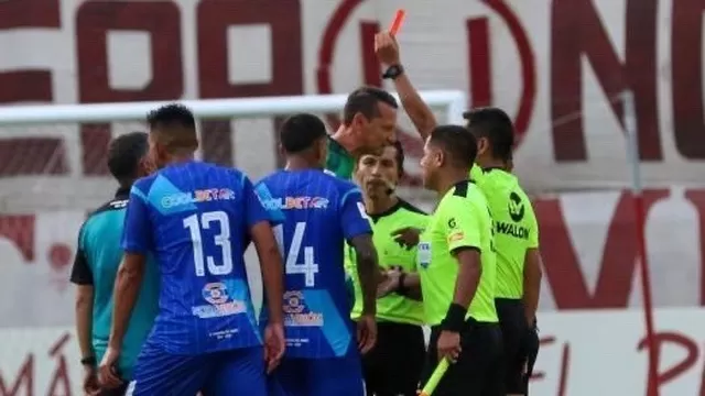 Diego Penny denunció que árbitro lo expulsó tras finalizar al partido ante Universitario