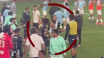 El distante saludo entre Paolo Guerrero y Hernán Barcos en el Nacional