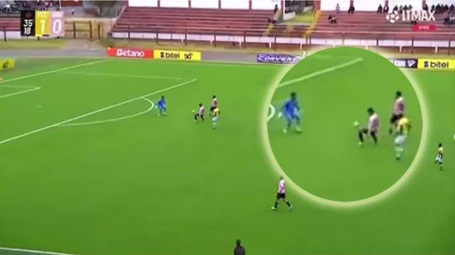 FC Cajamarca vs Boys: Error entre Zambrano, Riojas y Melian para el segundo gol cajamarquino de Arrasco. | Fuente: L1 MAX