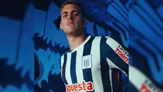 Alianza oficializó la llegada del delantero argentino para la temporada 2026 bajo órdenes de Guedes. | ClubAL