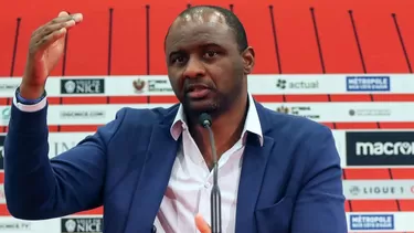 Patrick Vieira, entrenador francés de 44 años. | Foto: AFP