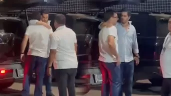 Navarro le dio emotivo abrazo a Guede tras eliminación de Alianza