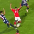 ¿Fue roja? Una BRUTAL entrada deja a Cienciano con uno menos