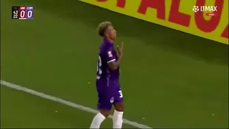 Jhon Sánchez terminó perfecto una gran jugada del equipo cajamarquino, que vence a Universitario en el Monumental. | L1 MAX