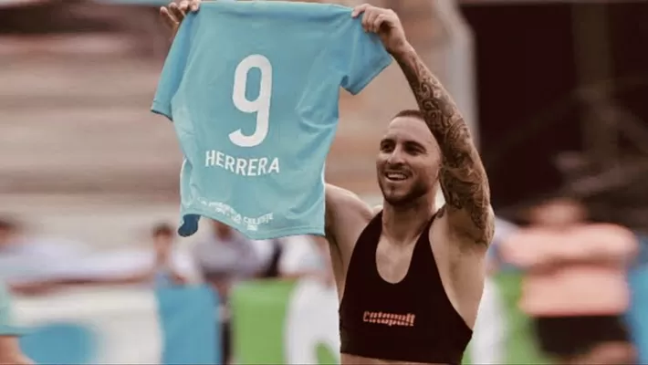 ¡Golpe en el mercado! Emanuel Herrera sería nuevo jugador de Universitario