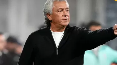 Franco Navarro hizo oficial la renovación del &#39;Pipo&#39; y dejó un claro mensaje para el 2026.