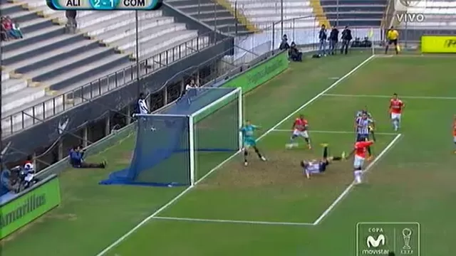 Gran gol de 'chalaca' de Mauricio Montes ante Unión Comercio