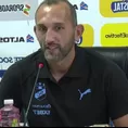 Hernán Barcos le mandó un mensaje al hincha de Alianza en su presentanción en Sporting Cristal Hernán Barcos le mandó un mensaje al hincha de Alianza en su presentanción en Sporting Cristal