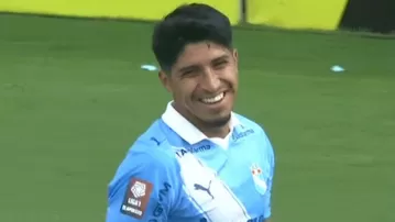 El hombre gol de Sporting Cristal: Gol de Iberico para el 1-0