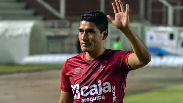 Irven Ávila, delantero peruano de 29 años. | Foto: Melgar