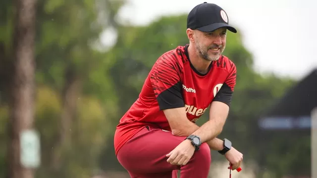 El técnico español inició su primera temporada en el cuadro crema en busca del tetracampeonato. | AD