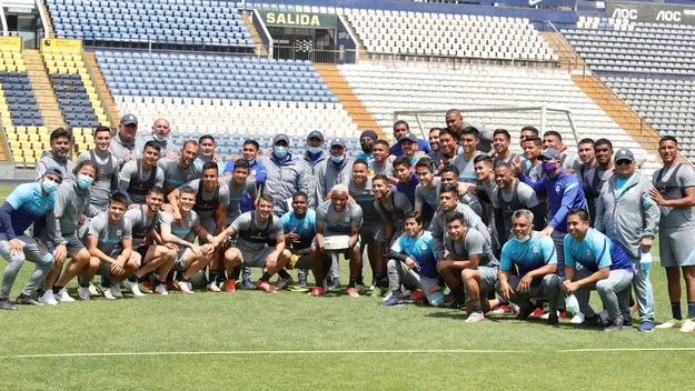 Jefferson Farfán: Así le celebró Alianza Lima el cumpleaños a la 'Foquita'